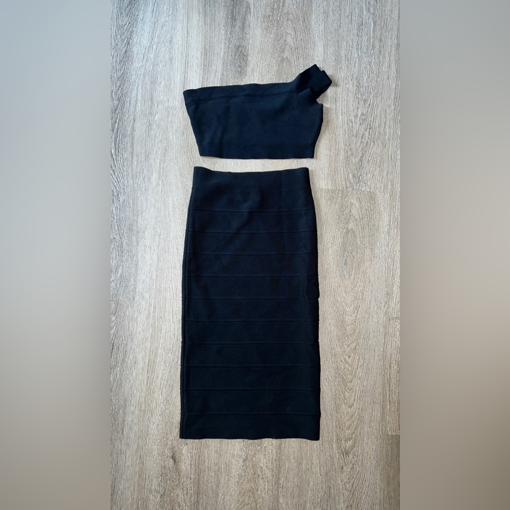 BCBG MAXAZARIA 2 Piece Set
